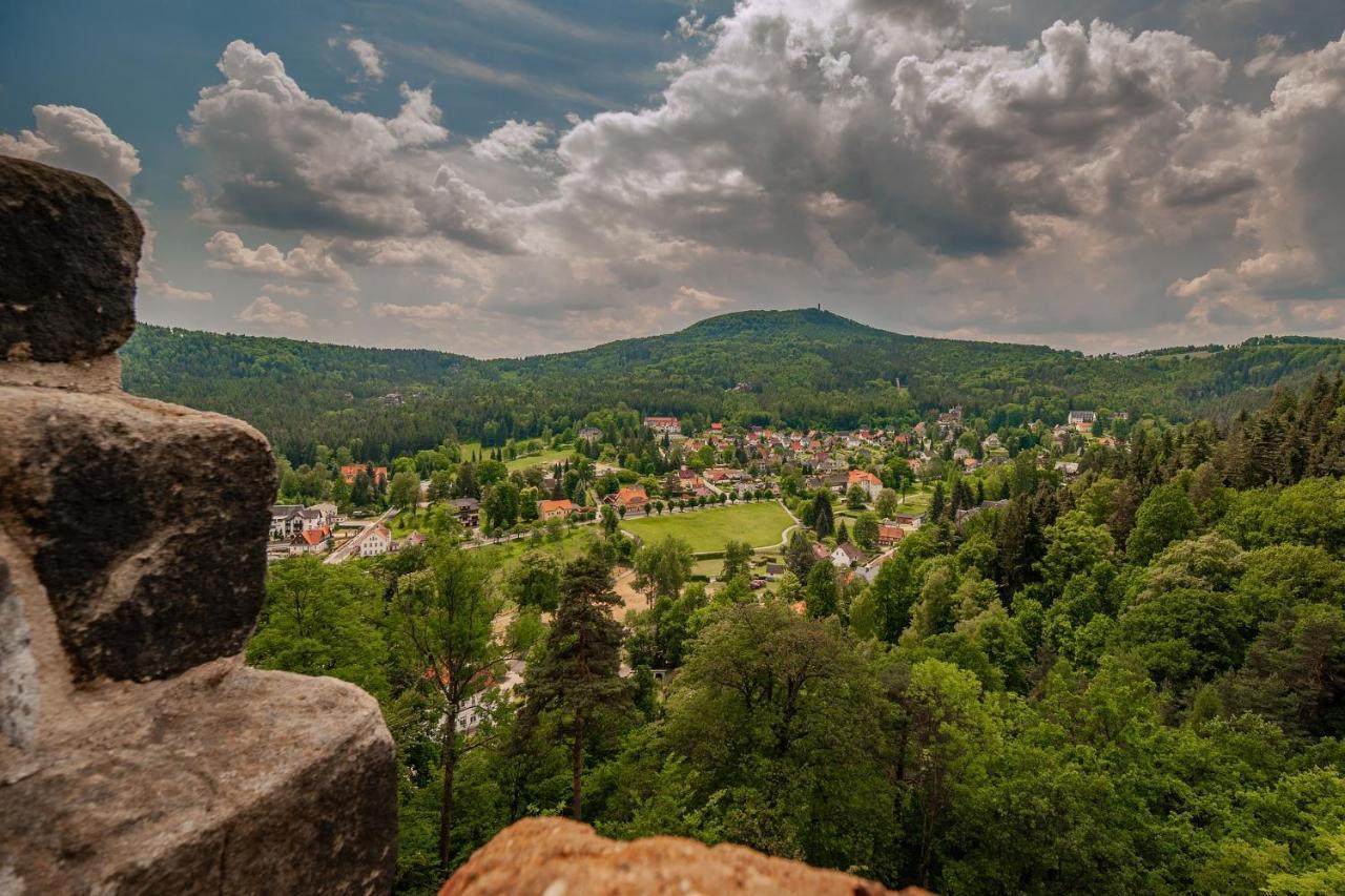 Wohlfuehlzeit Im Zittauer Gebirgeアパートメント エクステリア 写真